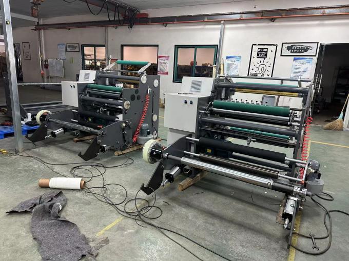 FQ-800A Máy lăn lại máy cắt giấy bằng màng phim tự động cao tốc BOPP PVC PET PE PP 2