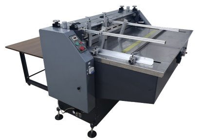 ZB-1300 Máy cắt giấy và giấy tự động 1