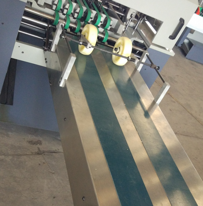 PRY-8D Thu thập và máy cắt và khâu yên ngựa 9